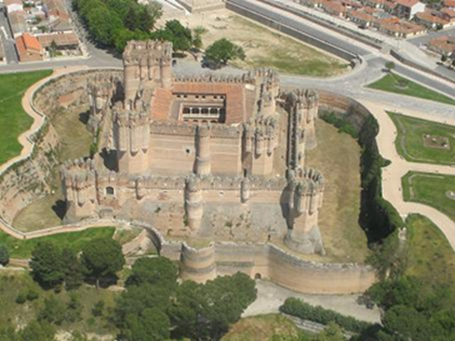 El Campeonato Forestal Nacional de Estudiantes se celebra en Coca (Segovia) con 19 equipos de 17 escuelas
