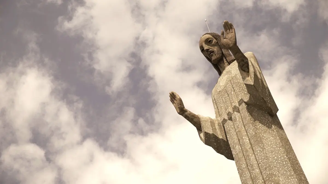 El Cristo Redentor de España o Cristo del Otero, que es como se le conoce, está en Palencia mide más de 20 metros y fue esculpido por el escultor Victorio Macho
