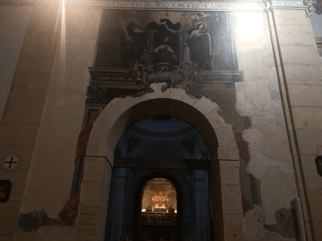 Convento carmelitas descalzos, iglesia sepulcro (imagen Año Jubilar de San Juan de la Cruz)