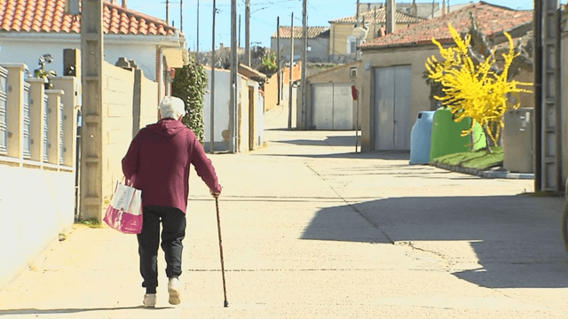 Pueblo de La Raya despoblado y envejecido (imagen rtve)