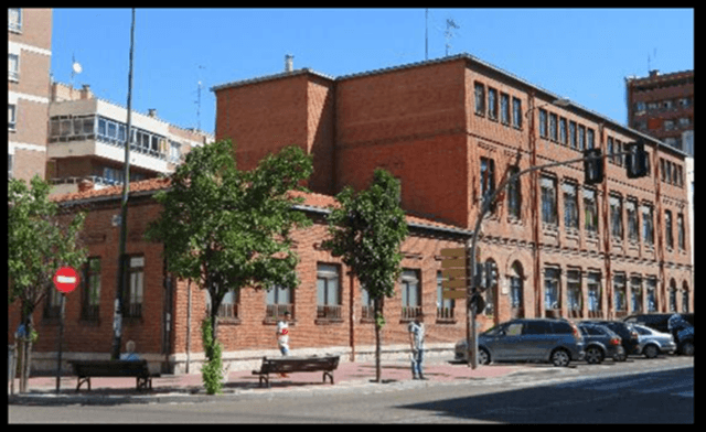 Colegio Macías Picavea, Calle Real de Burgos, Valladolid (imagen Valladolid_web)