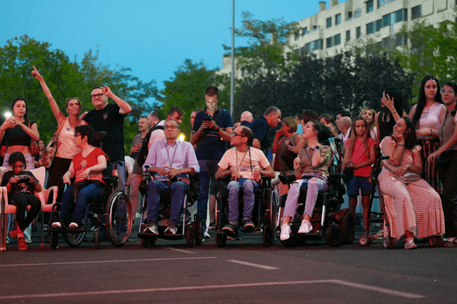 Festivall, centro comercial Vallsur, Aspaym Castilla y León, Valladolid (imagen aspaym cyl)