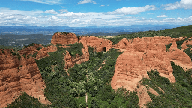 Residuos mineros extracción del oro, presumiblemente en el Imperio Romano, en Las Médulas, León (imagen ULE)