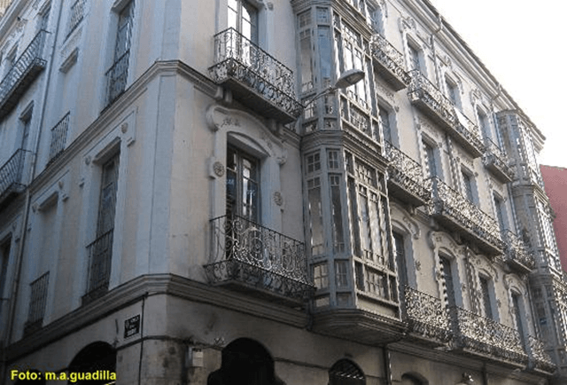 Calle Cánovas del Castillo, Valladolid (imagen MA Guadilla, Valladolid web)