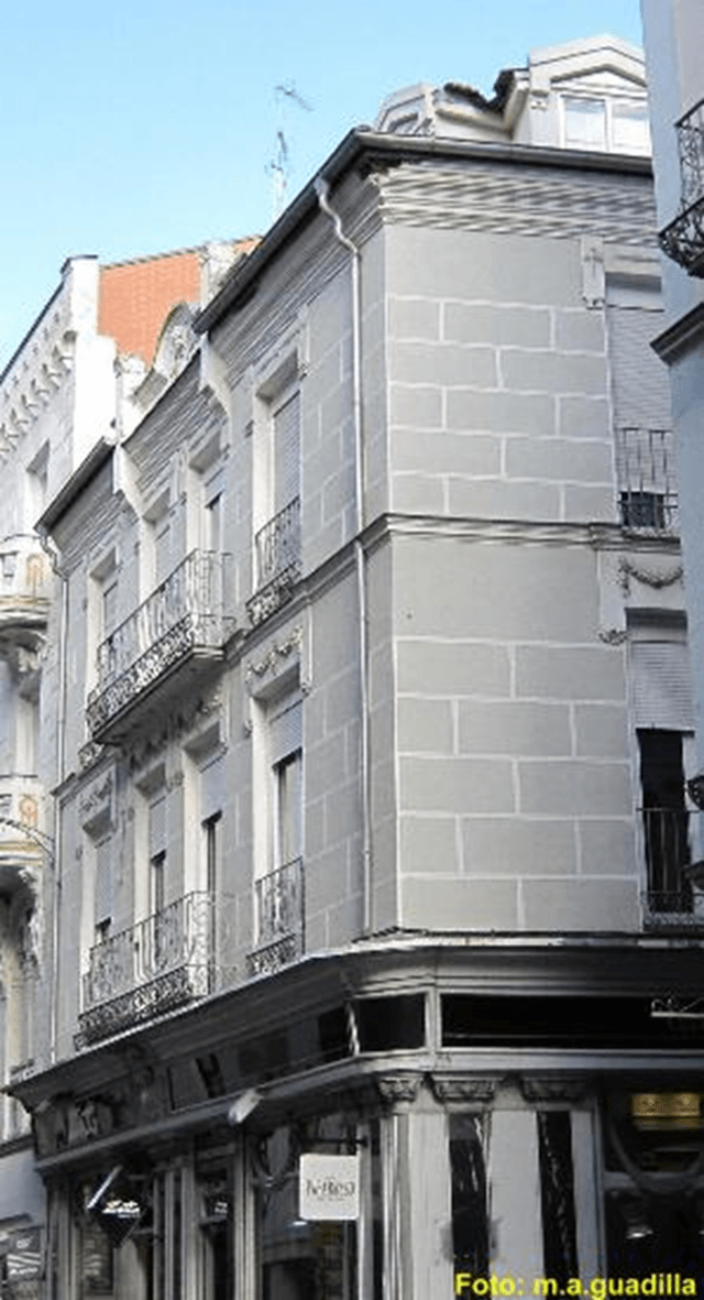 Calle Cánovas del Castillo, Valladolid (imagen MA Guadilla, Valladolid web)