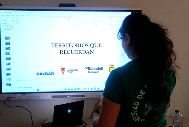 Laura Pérez Domínguez, estudiante y beca RALBAR, ULE, León (imagen ULE)