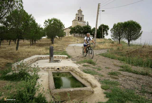 Bonito paraje en Malva, ermita del Tovar