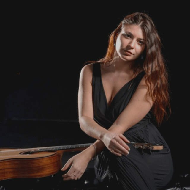 Dona Foglia, guitarrista clásica, Italia (imagen Fundación Eutherpe)